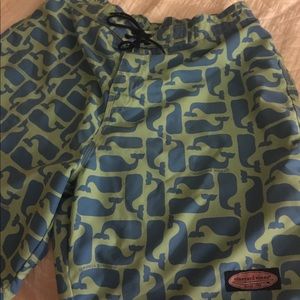 Vineyard Vines men’s whale swim trunks